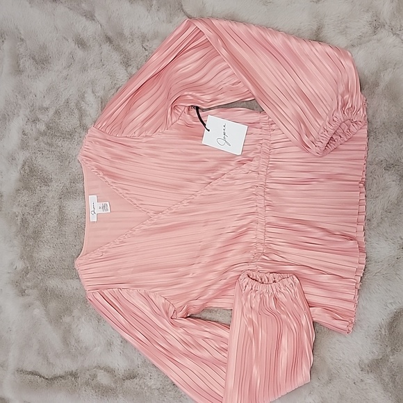 NWT Japan Pink Pleated Blouse - Picture 2 of 5